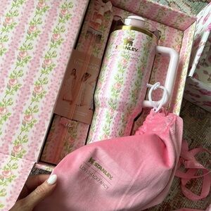 STANLEY X LoveShackFancy Love Shack Fancy. 40 oz